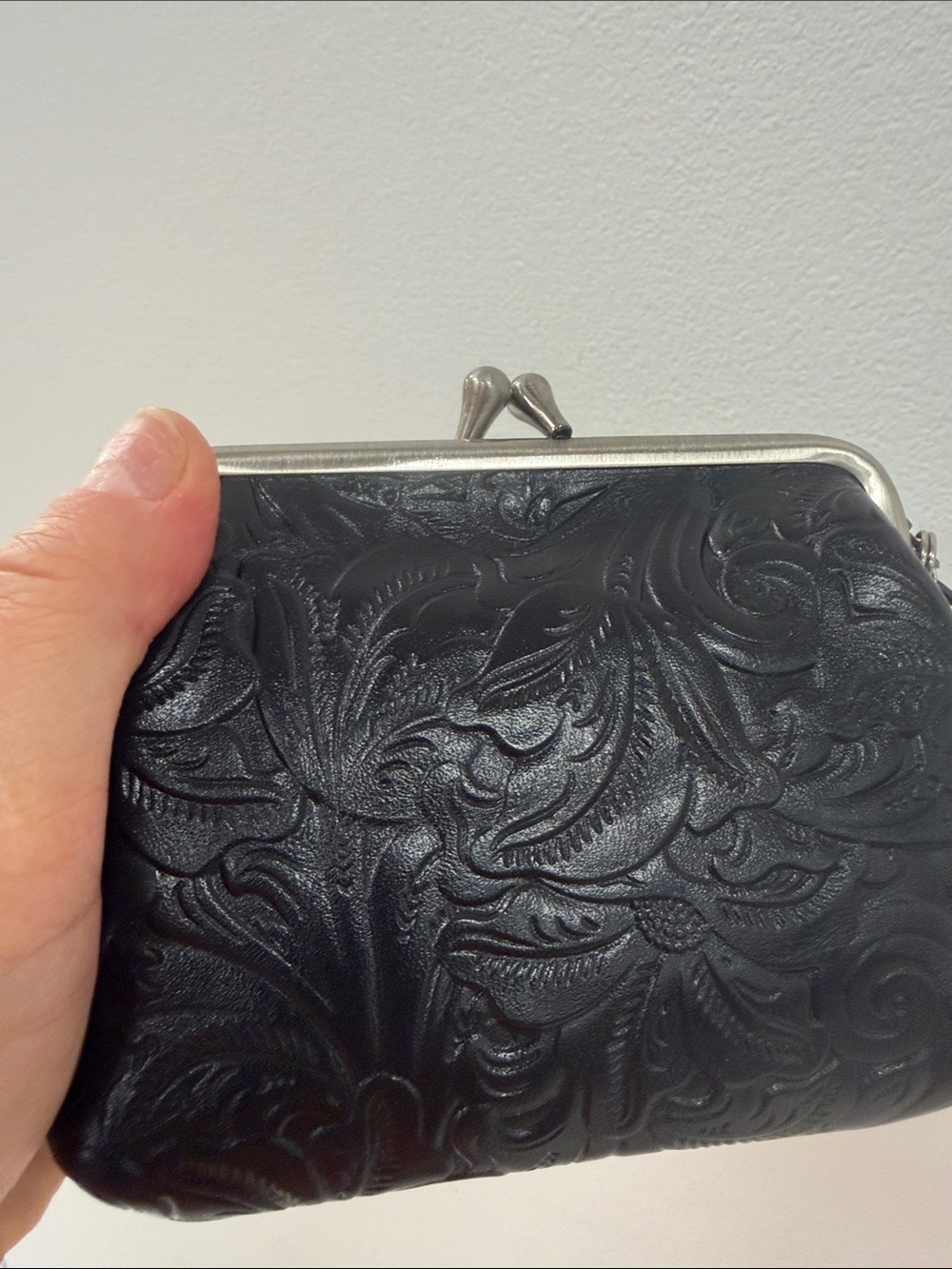 Patricia Nash NWT ~Borse Black Embossed Leather Frame Coin Purse